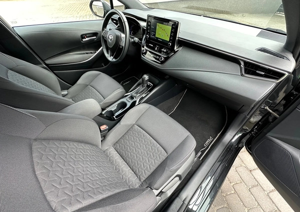 Toyota Corolla cena 79900 przebieg: 75700, rok produkcji 2021 z Iława małe 781
